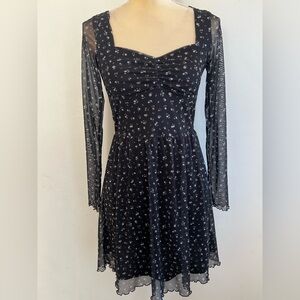 Divided long sleeve skater dress sweetheart neckline mesh floral